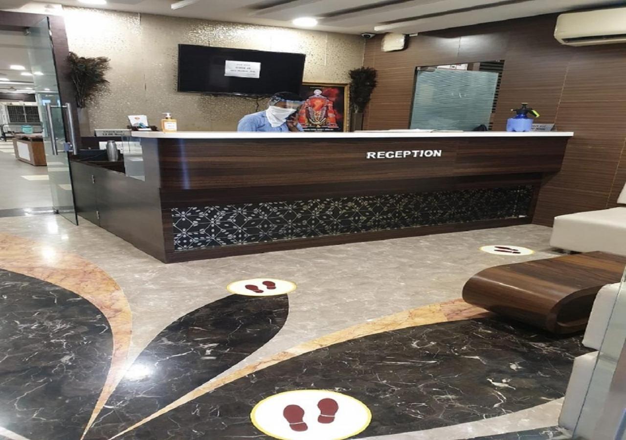 Hotel Raj Palace Ahmednagar Ngoại thất bức ảnh